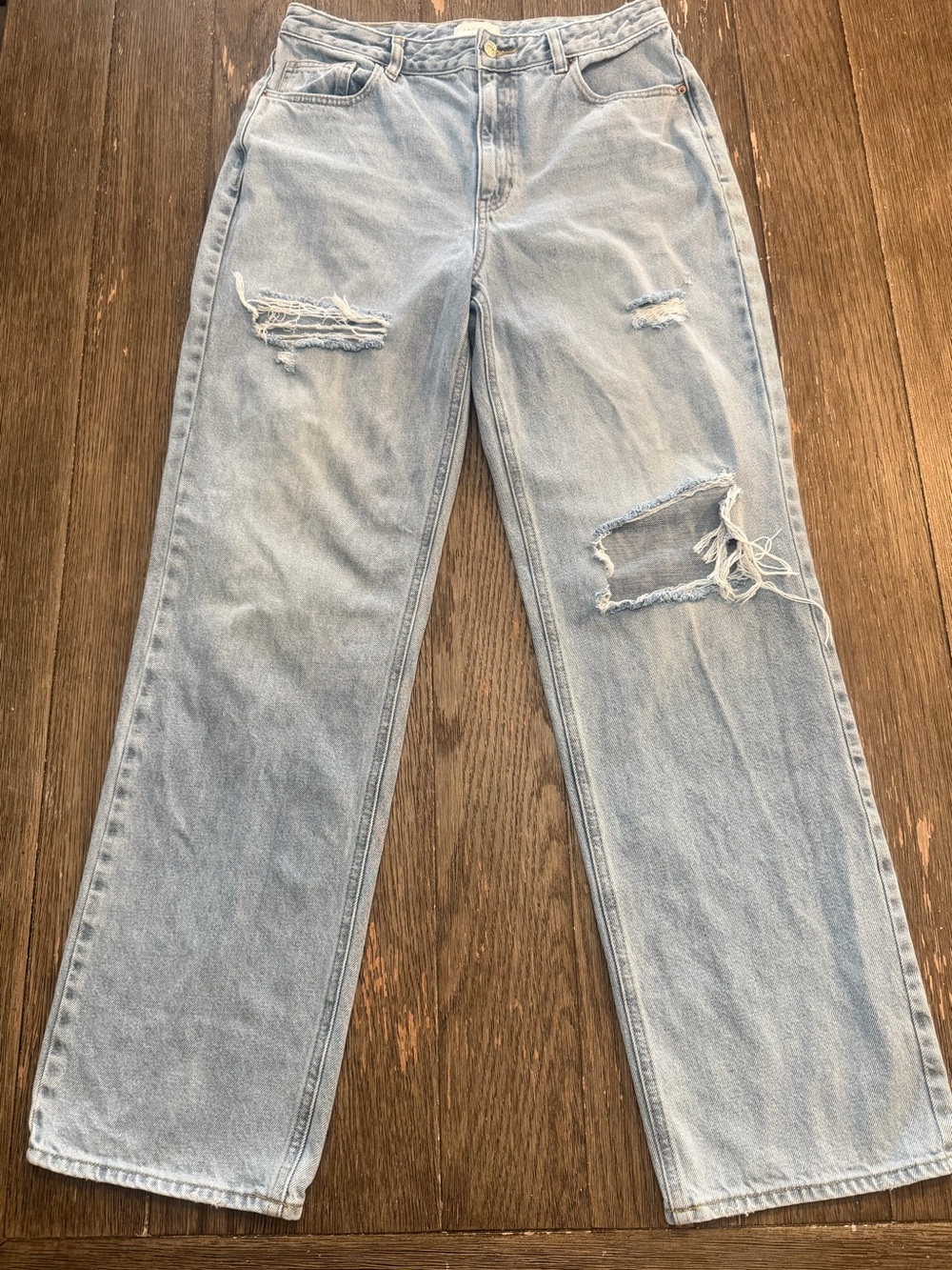PacSun 90’s Boyfriend Distressed Jeans Size 30 Light Wash